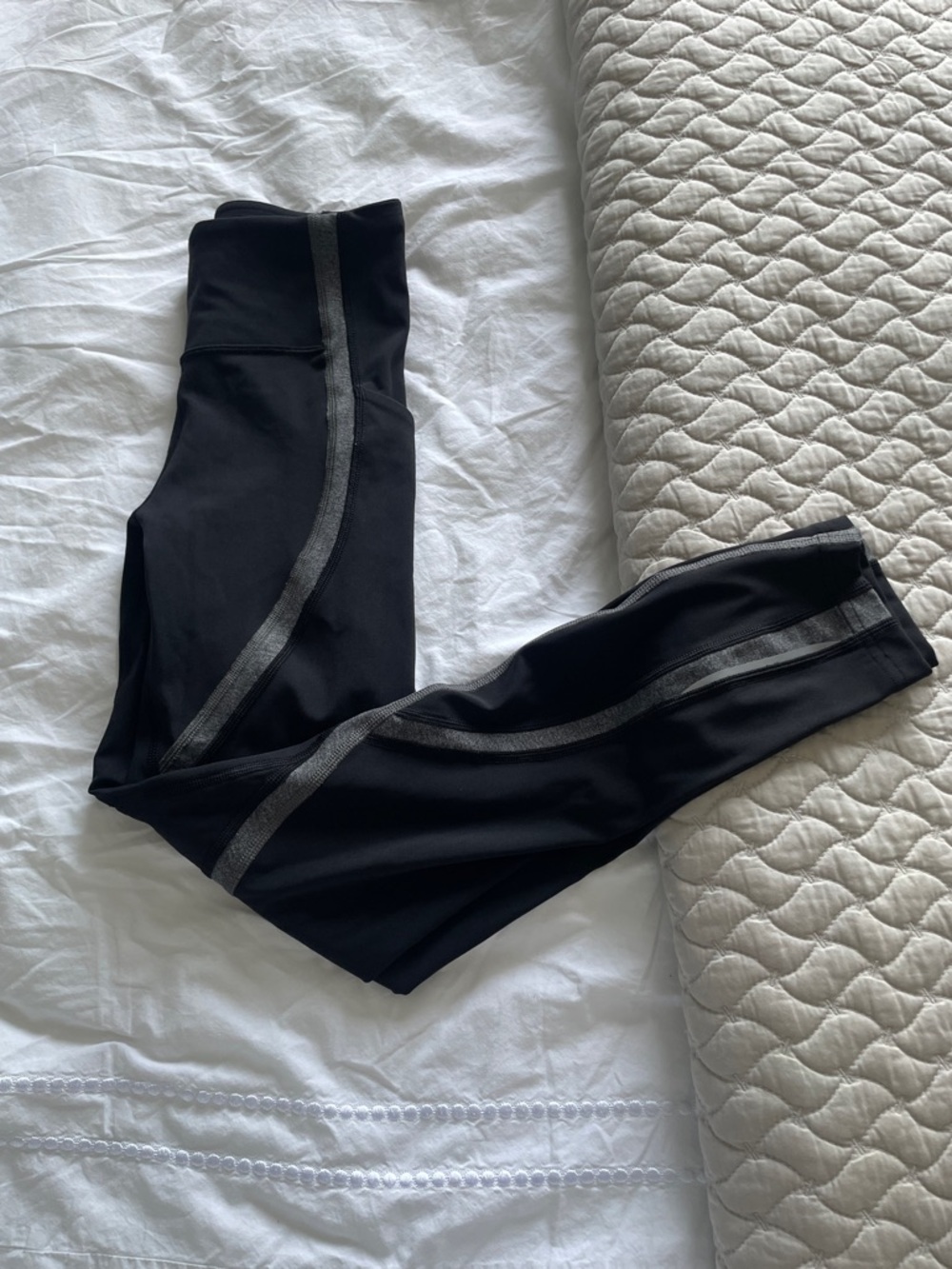 Lululemon leggings size 2